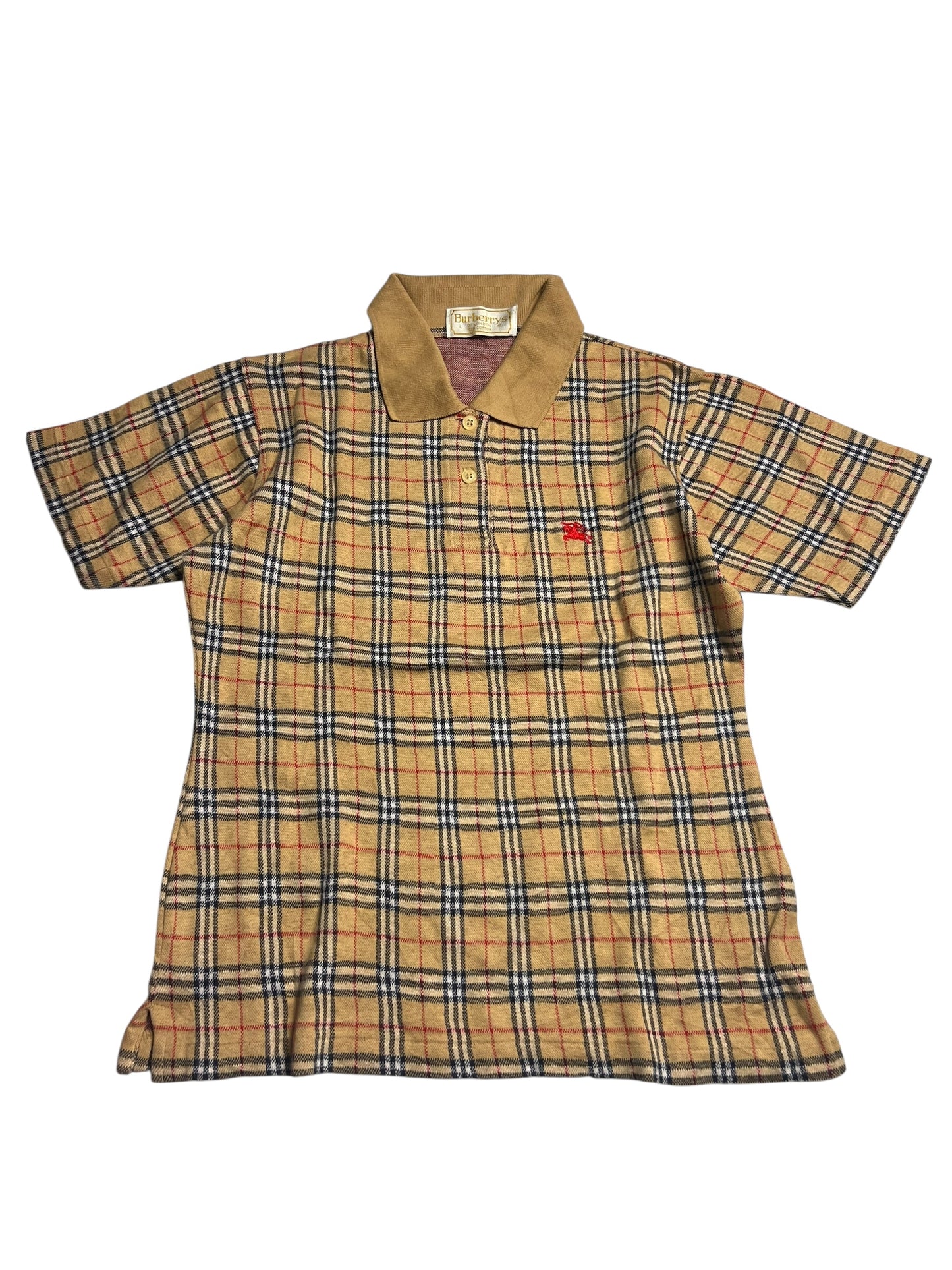 Burberry Polo Shirt | S von ZAZA wiederverkaufen. Kurzärmeliges kariertes Polohemd mit beigem Kragen, hellbraun/blau/schwarz/rotem Karomuster, kleines rotes Logo auf der linken Brust. Größe L, Zustand 9/10.