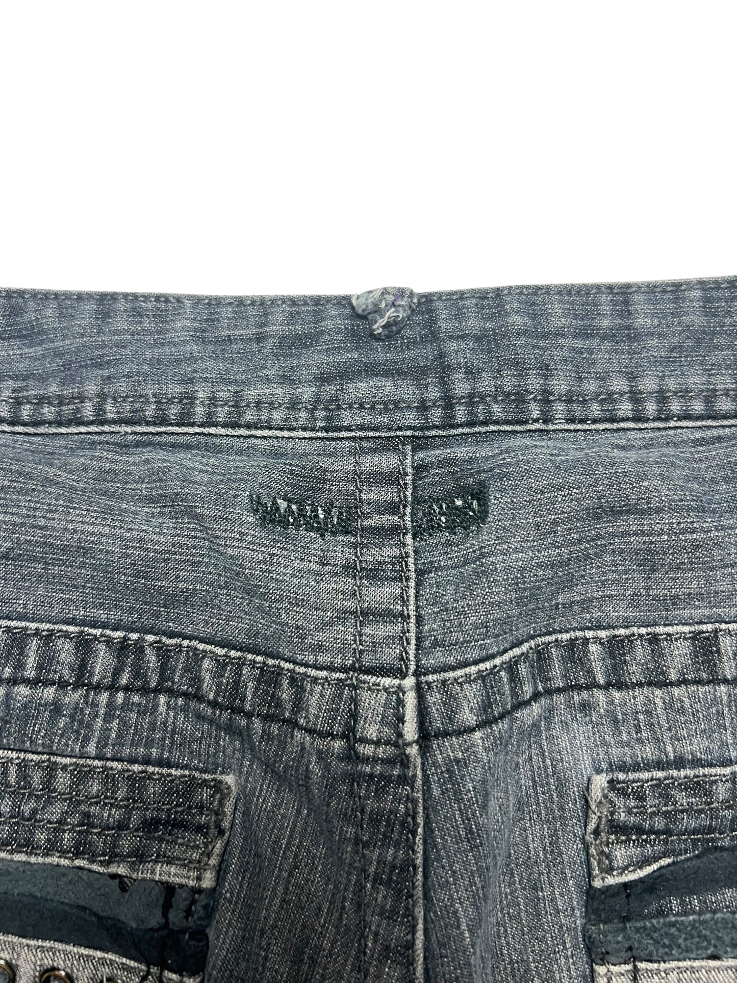 Enyce Jorts | 38 (L)