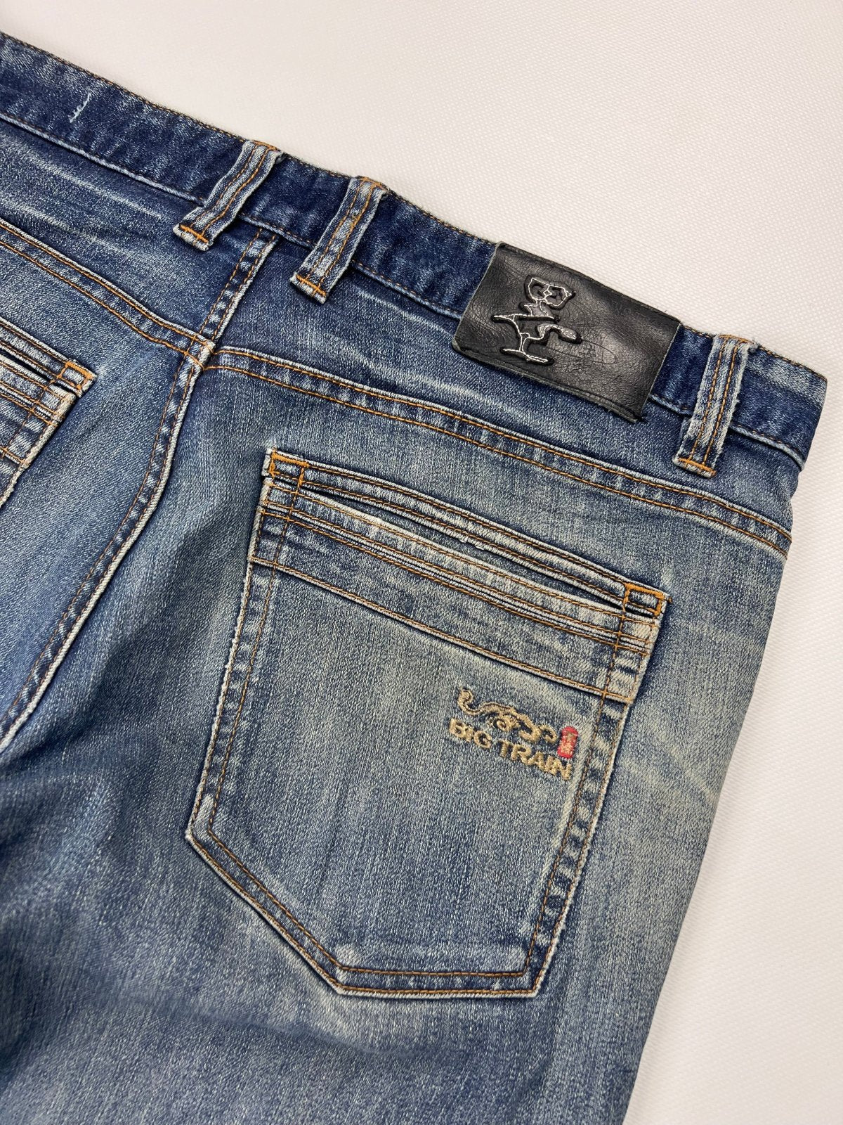 Big Train Straight | L - ZAZA resell