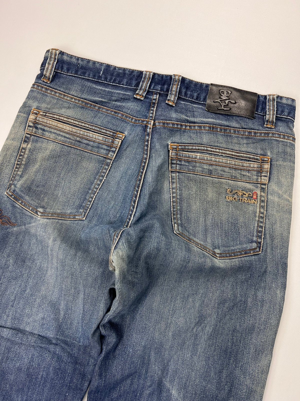 Big Train Straight | L - ZAZA resell