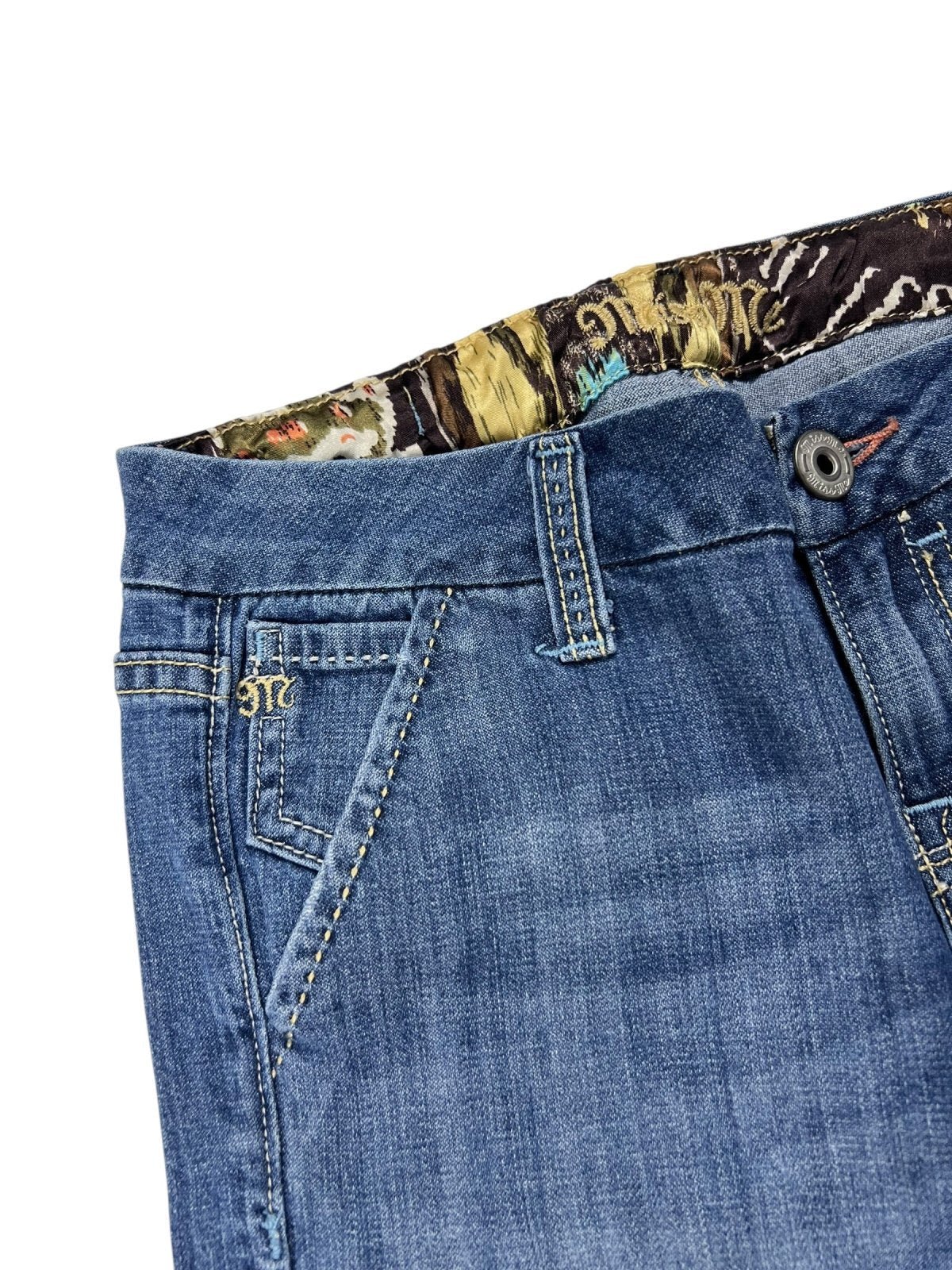 Miss Me Low Rise Flare | W28 x L30 - ZAZA resell