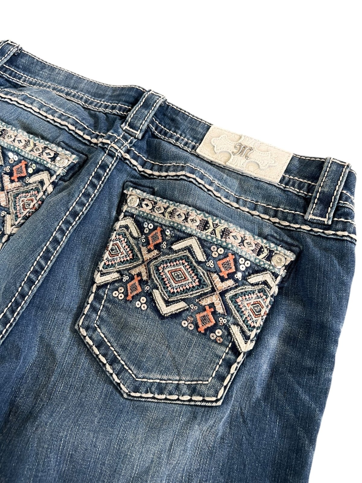 Miss Me Mid Rise Straight | W31 - ZAZA resell
