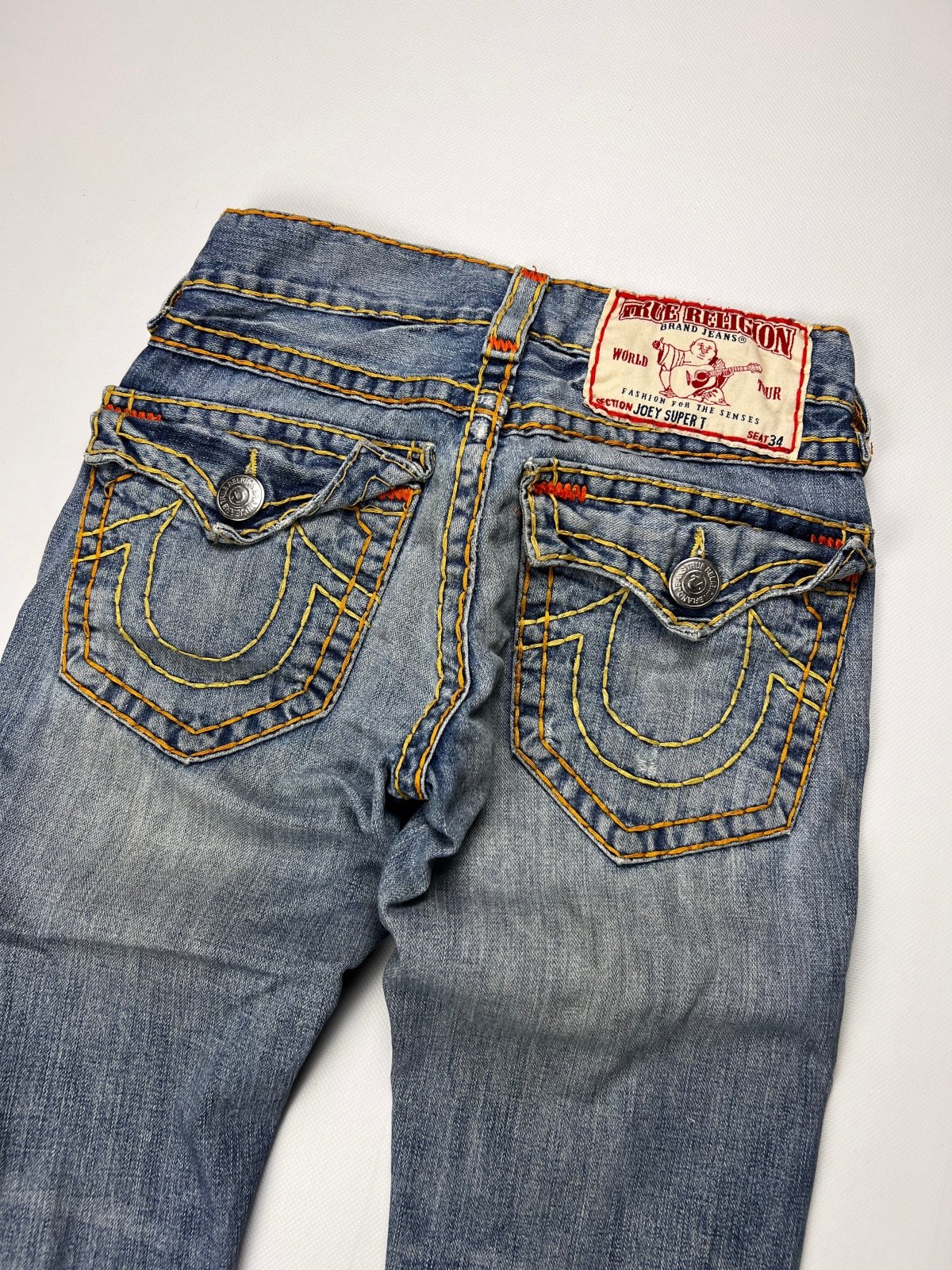 True Religion Joey Super T Boot | W 37,5cm x L 98cm - ZAZA resell