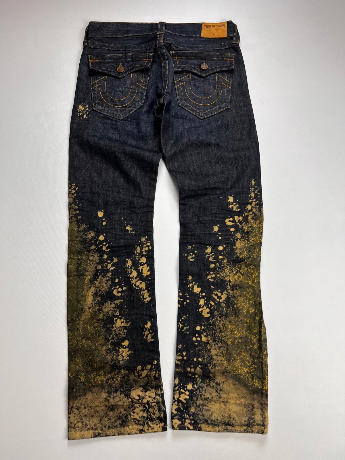 True Religion Ricky Paint Splatter Jeans Boot | W 42,5cm x L 108cm - ZAZA resell
