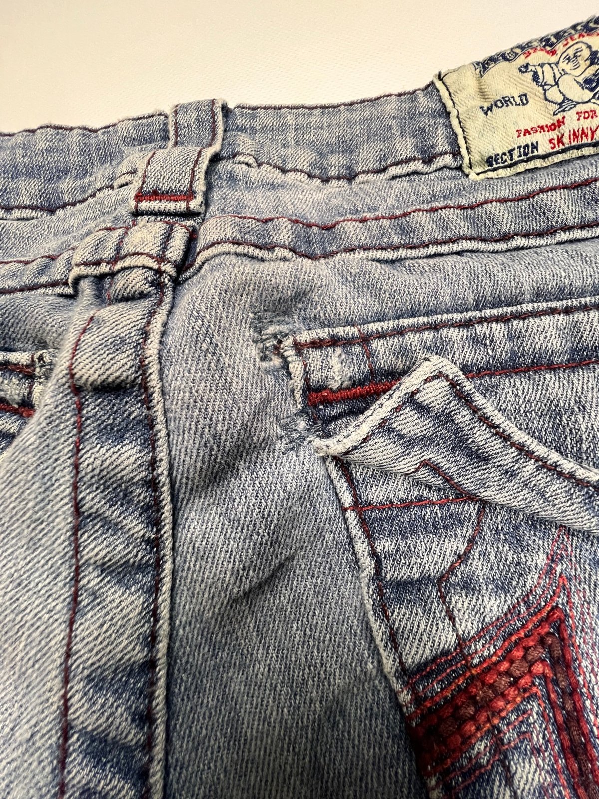 True Religion Skinny | W25 - ZAZA resell