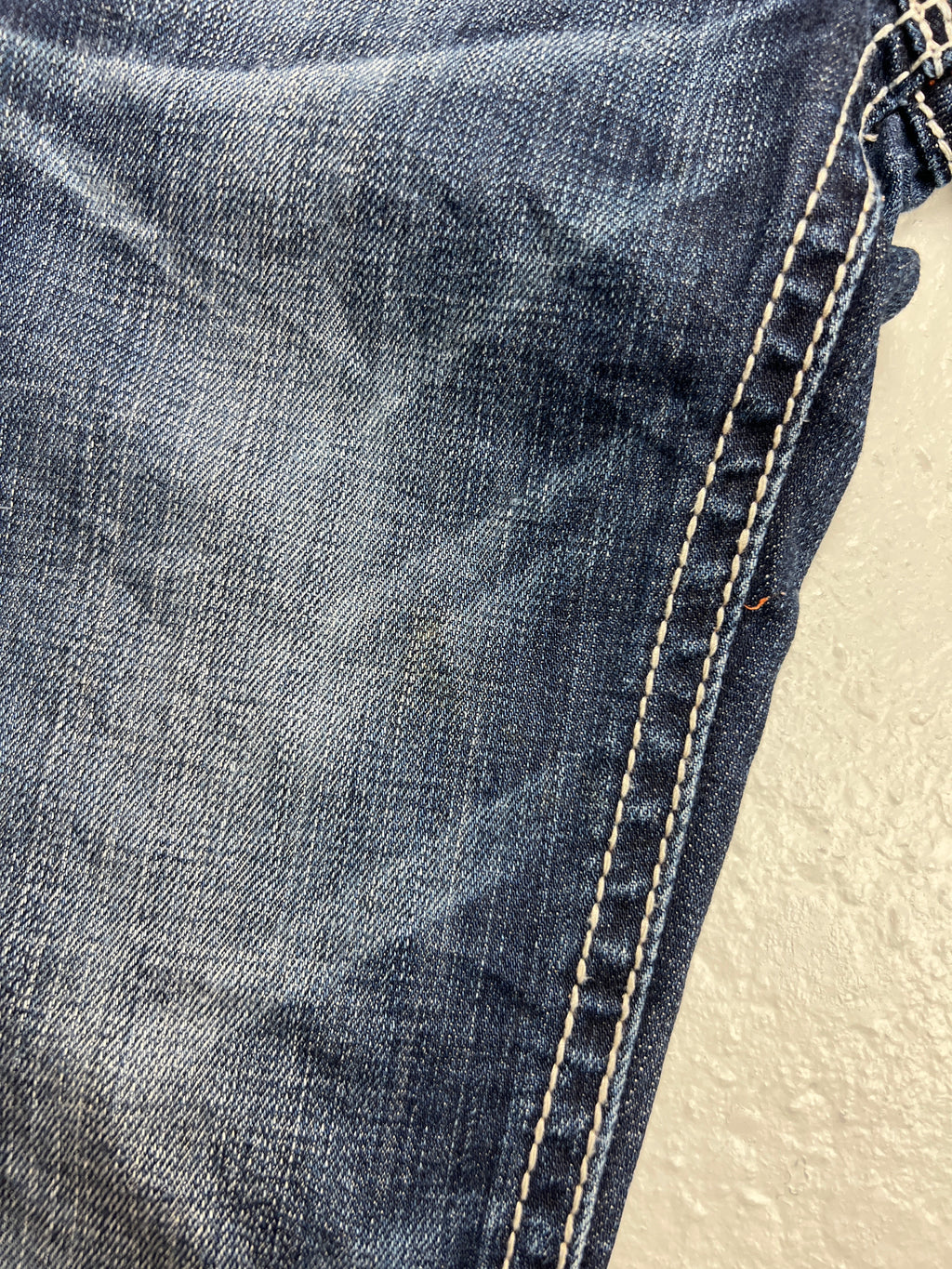 Rock Revival Low Rise Straight | 25 (S)