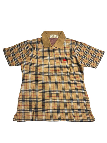 Burberry Polo Shirt | S von ZAZA wiederverkaufen. Kurzärmeliges kariertes Polohemd mit beigem Kragen, hellbraun/blau/schwarz/rotem Karomuster, kleines rotes Logo auf der linken Brust. Größe L, Zustand 9/10.