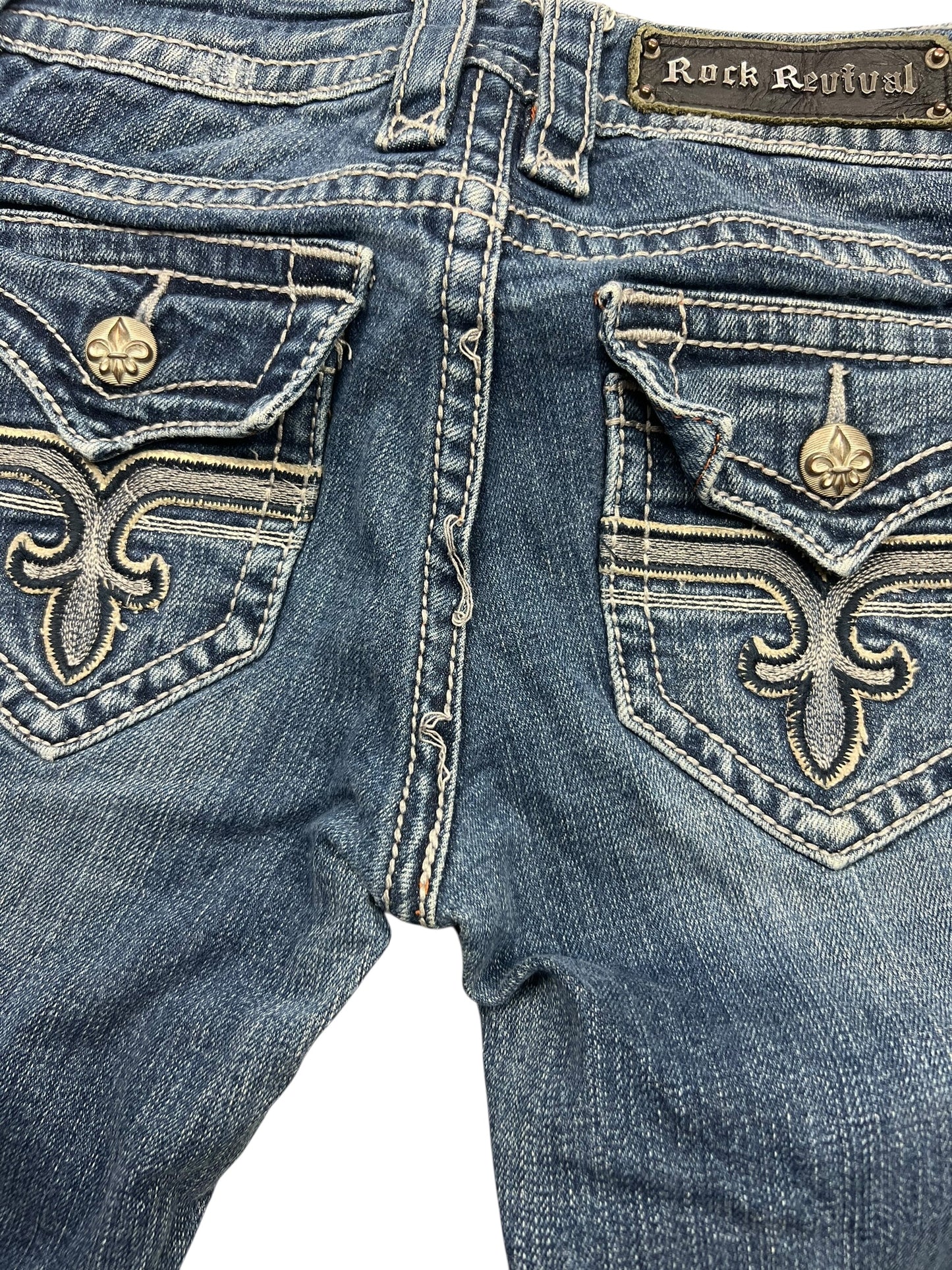 Rock Revival Low Rise Straight | 27 (S)