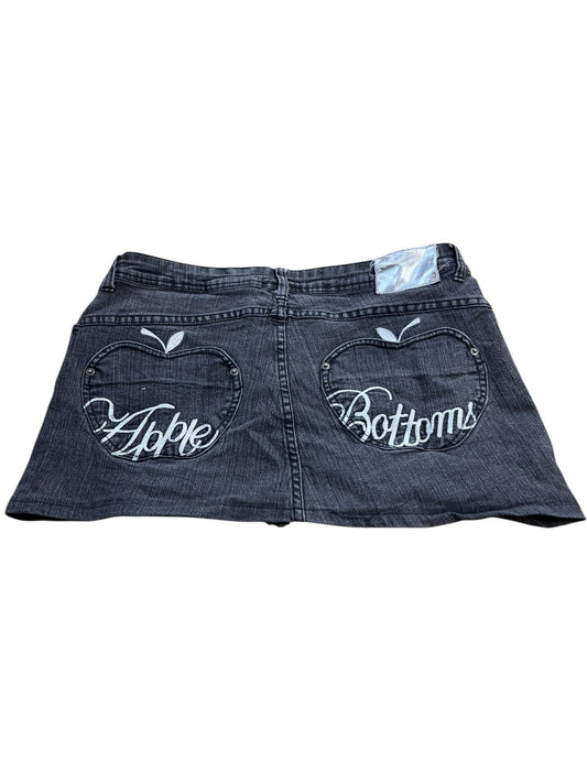 Apple Bottoms Skirt | XL - ZAZA resell