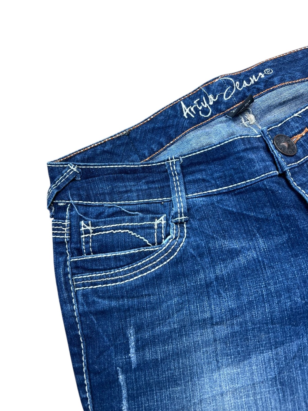 Ariya Jeans Low Rise Boot | M - ZAZA resell