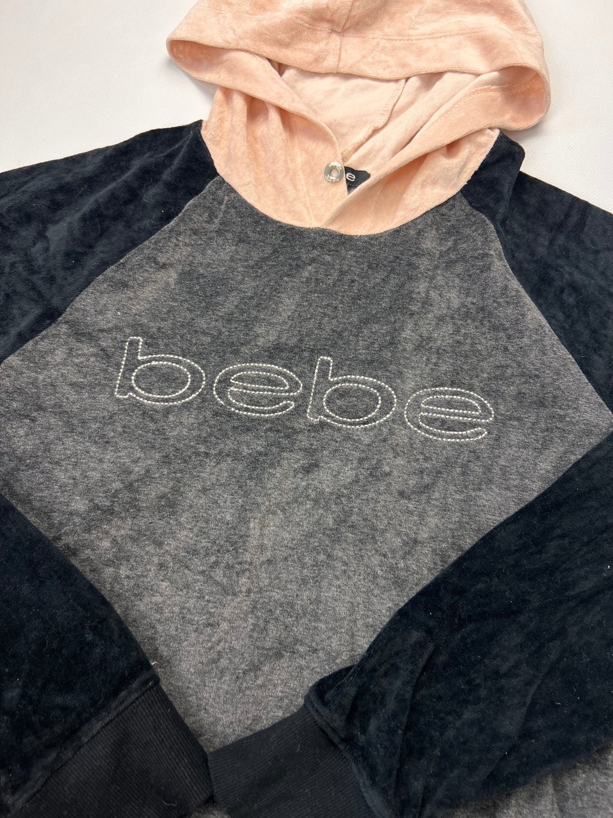 Bebe Hoodie L - ZAZA resell