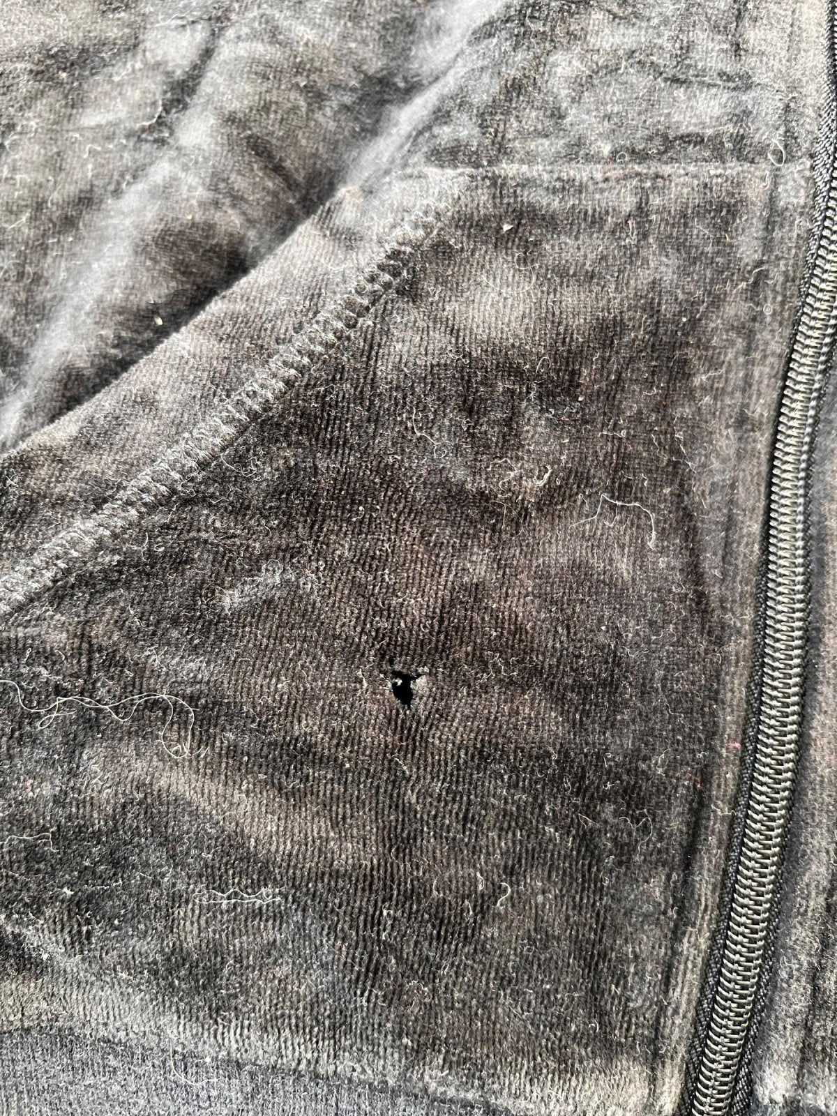 Bebe Zip Hoodie | XL - ZAZA resell