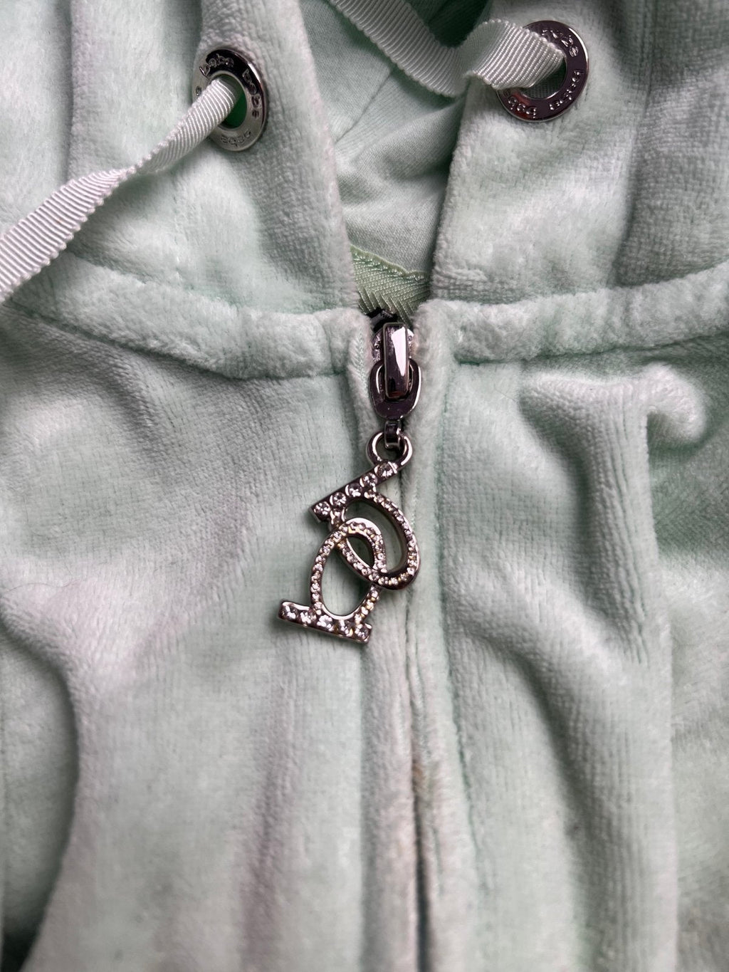 Bebe Zip Hoodie | XS - ZAZA resell