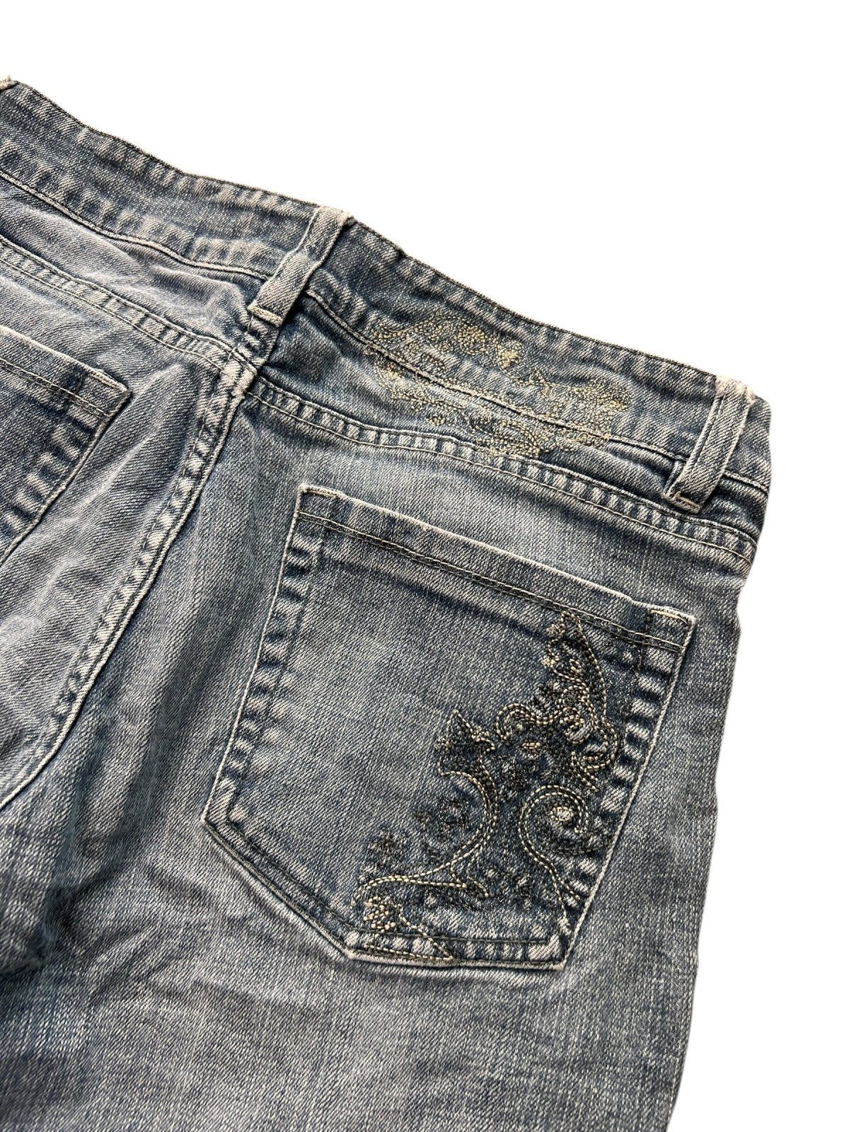 Devoted Mid Rise Flare | W28 x L27 - ZAZA resell