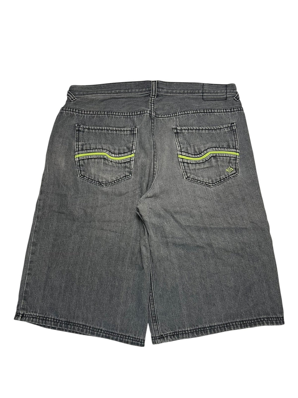 Enyce Jorts | 40 (XXL) - ZAZA resell