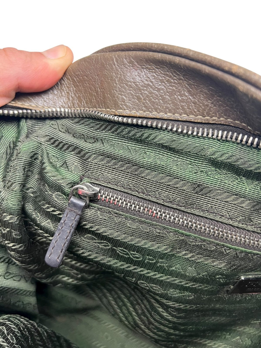 Prada Bag - ZAZA resell