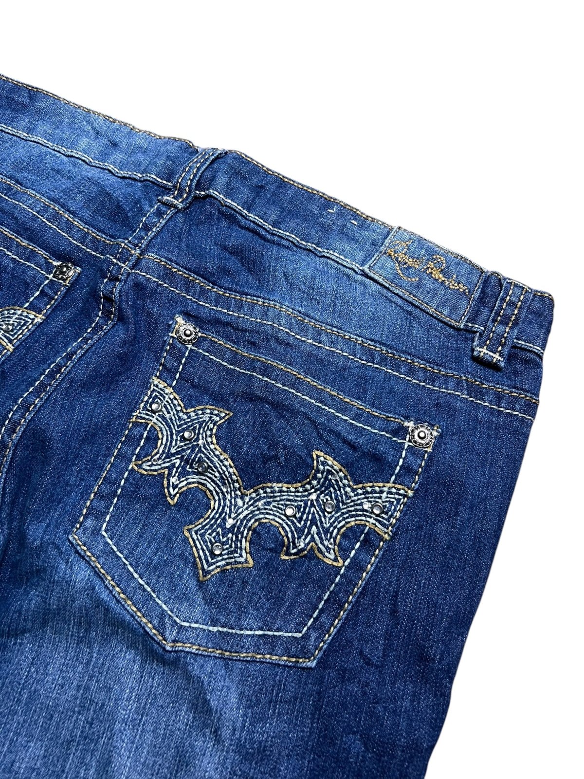 Royal Mid Rise Straight | L - ZAZA resell