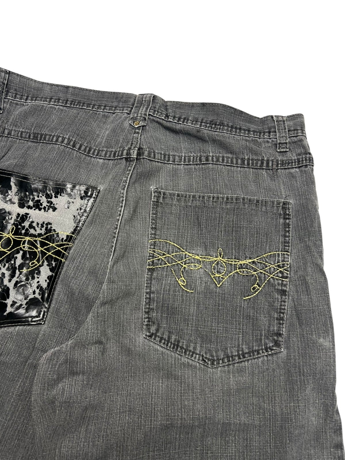 Southpole Jorts | 42 (XXL) - ZAZA resell