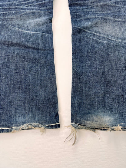 True Religion Bobby Super T Straight | W29 - ZAZA resell