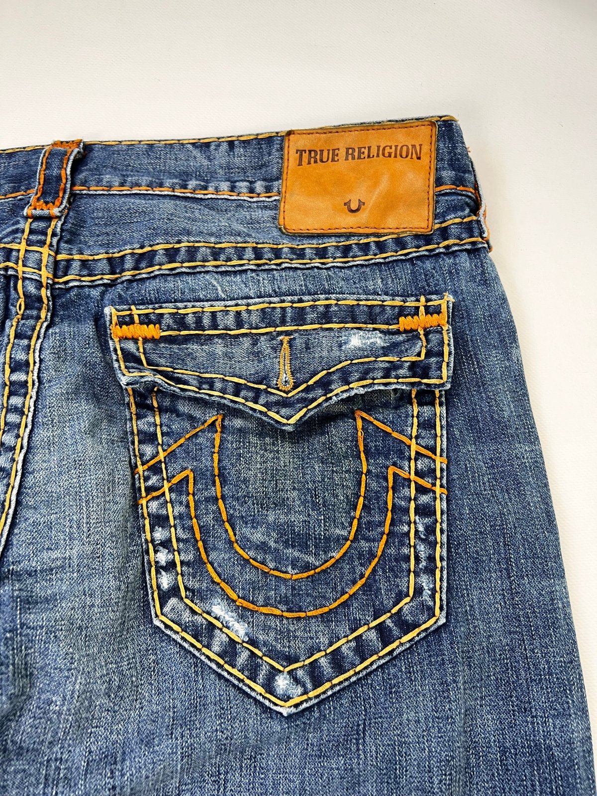 True Religion Geno Relaxed Slim Jeans | W38 - ZAZA resell
