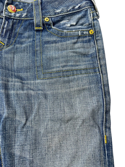 True Religion Low Rise Flare | 29 (M) - ZAZA resell