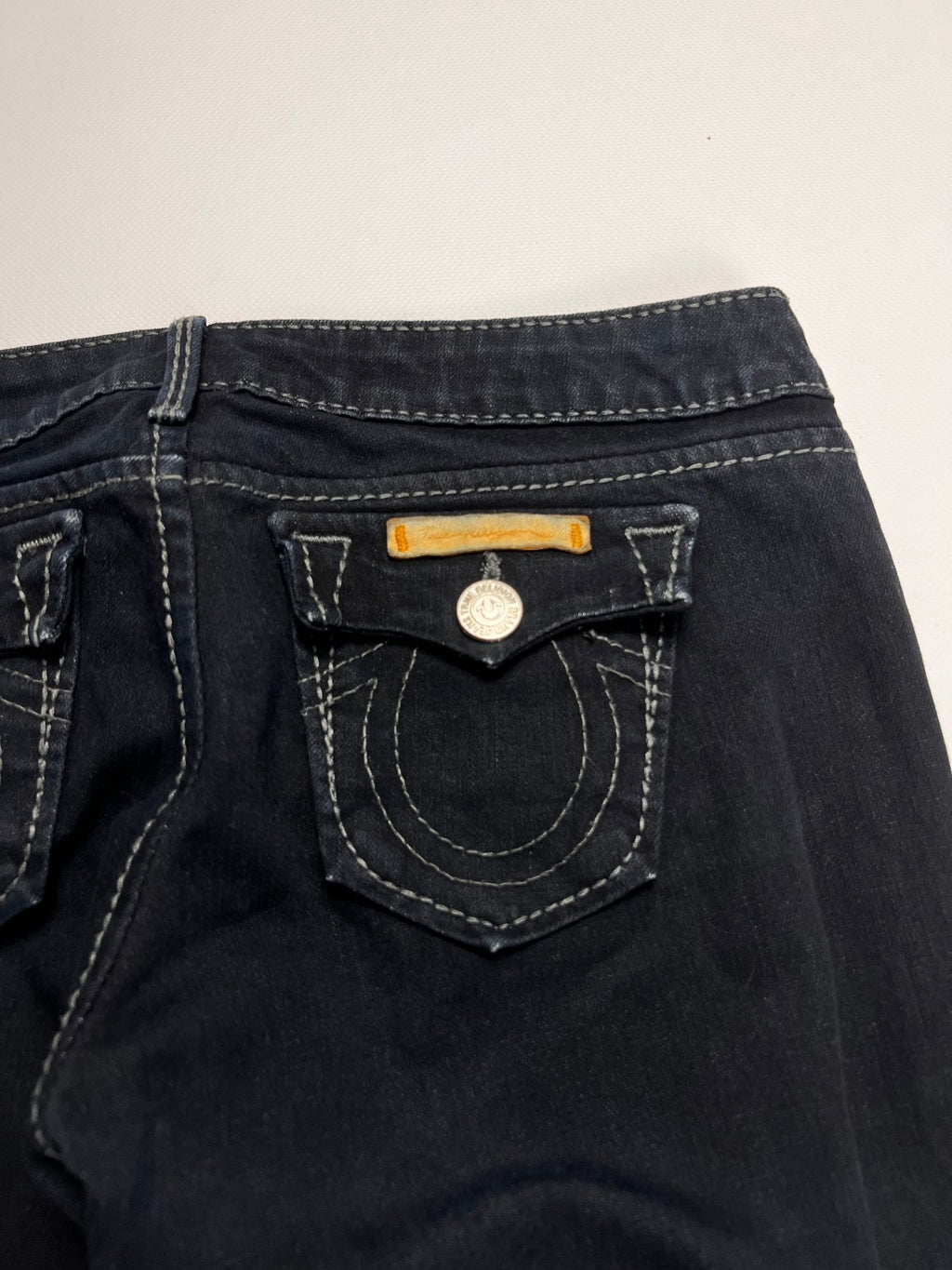 True Religion Straight 28 (M) - ZAZA resell