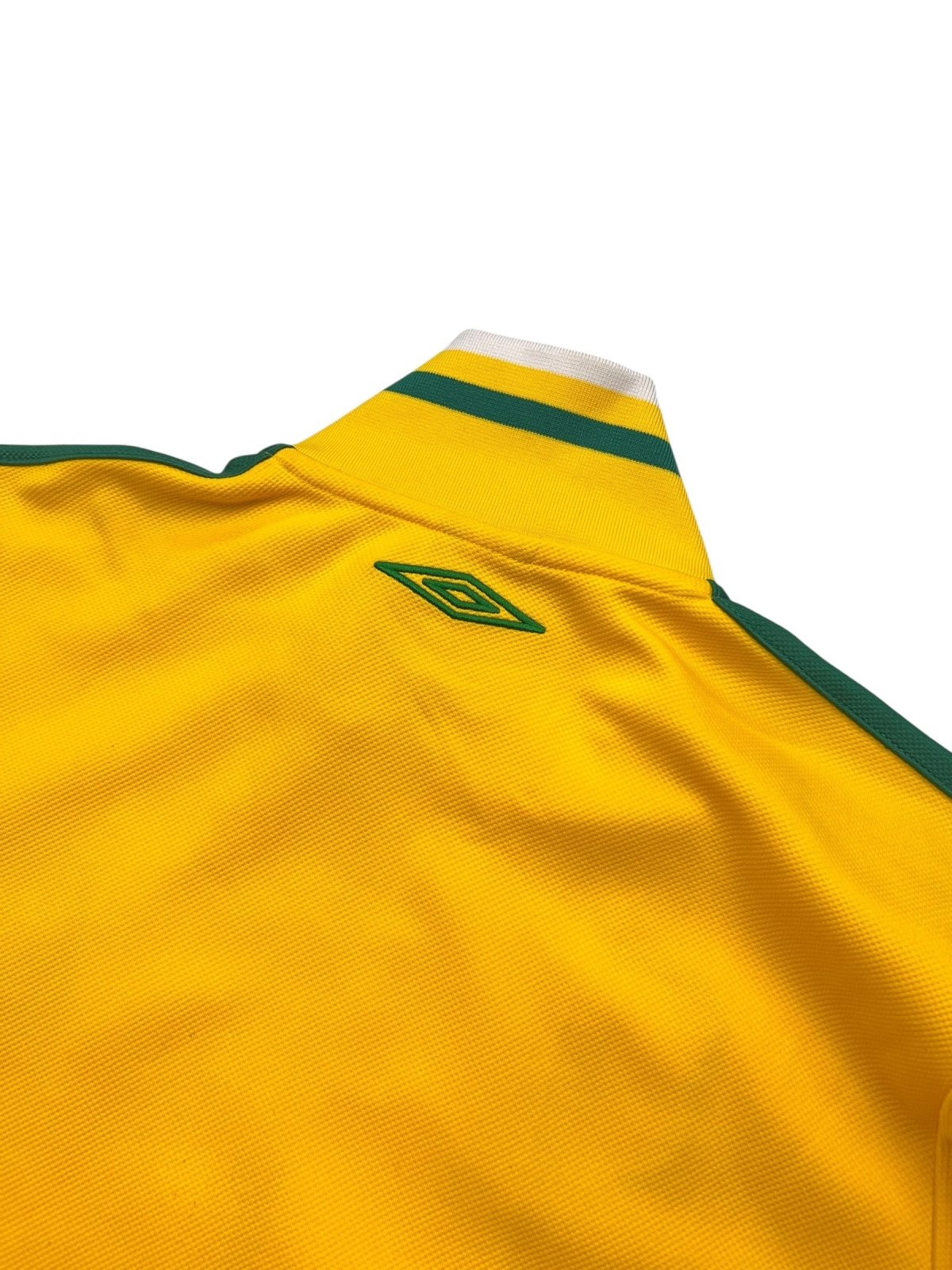 Umbro Brazil Track Jacket | L - ZAZA resell
