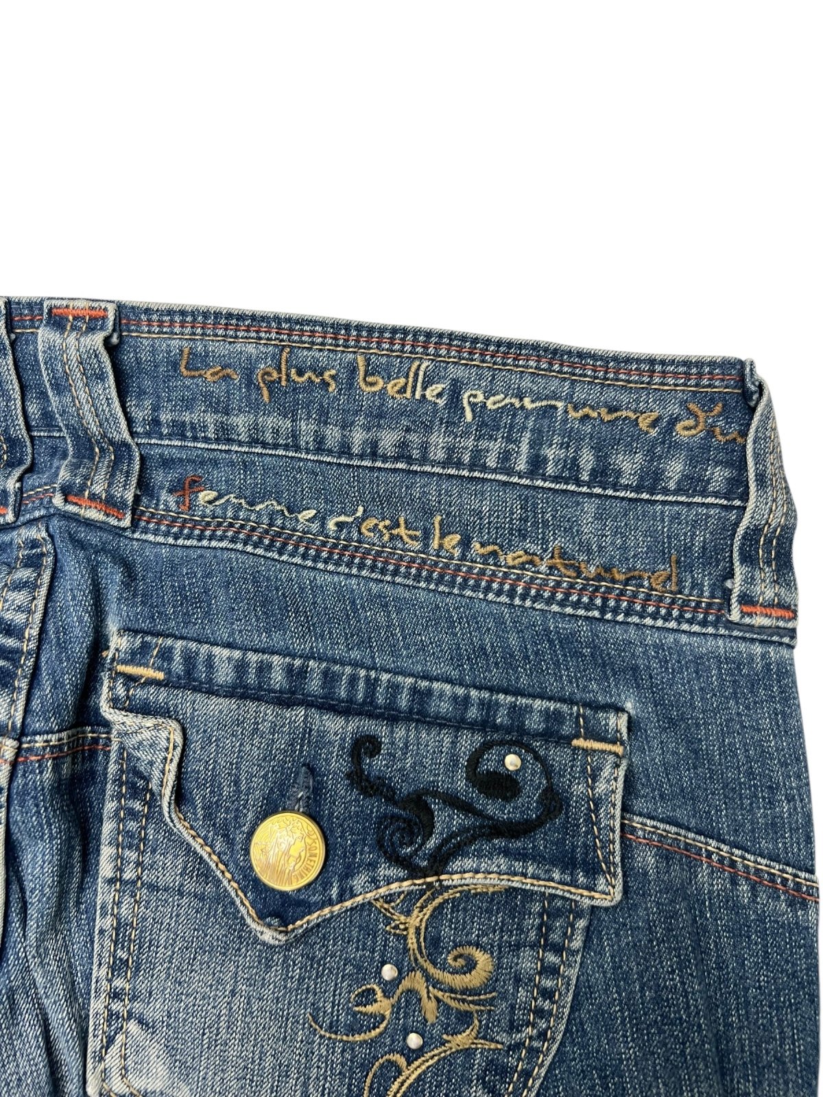 Vienus Jean Low Rise Flare W28 x L31 - ZAZA resell