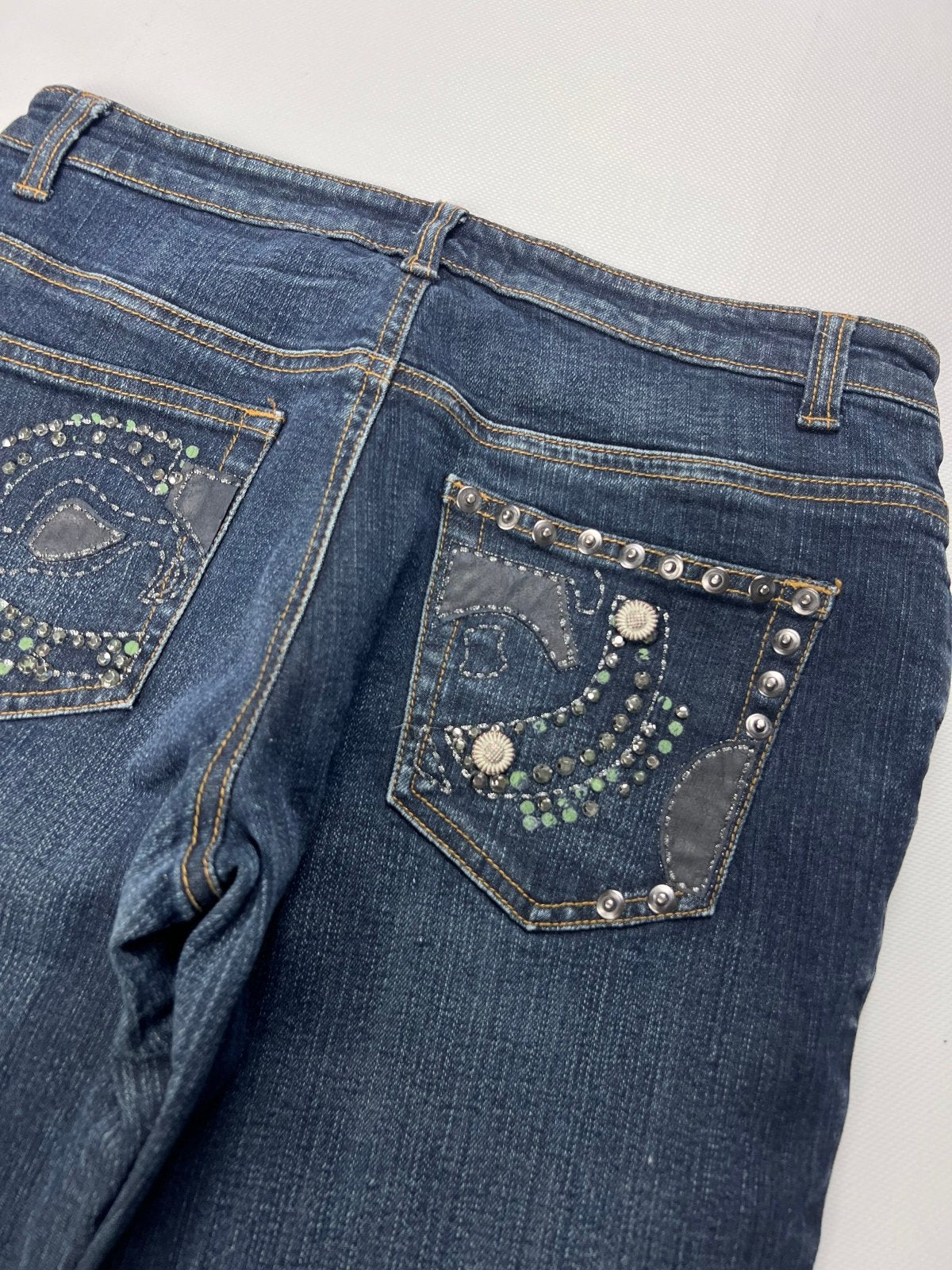 Y2K Straight | M - ZAZA resell
